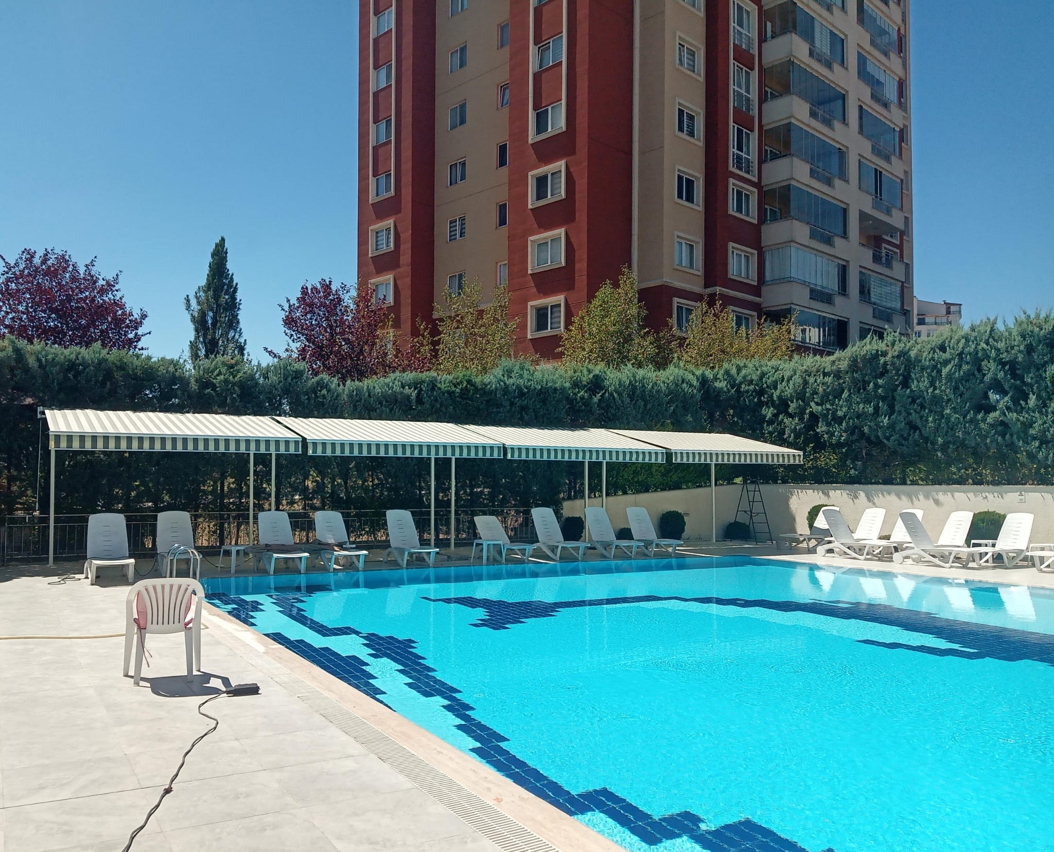 Havuz Başı Tente Uygulaması