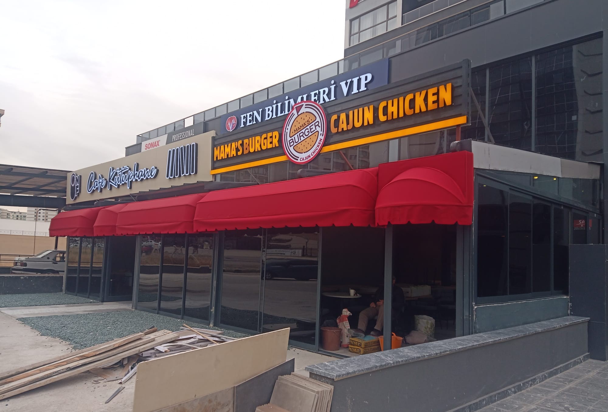 Restoran Tente Uygulaması Mama's Burger
