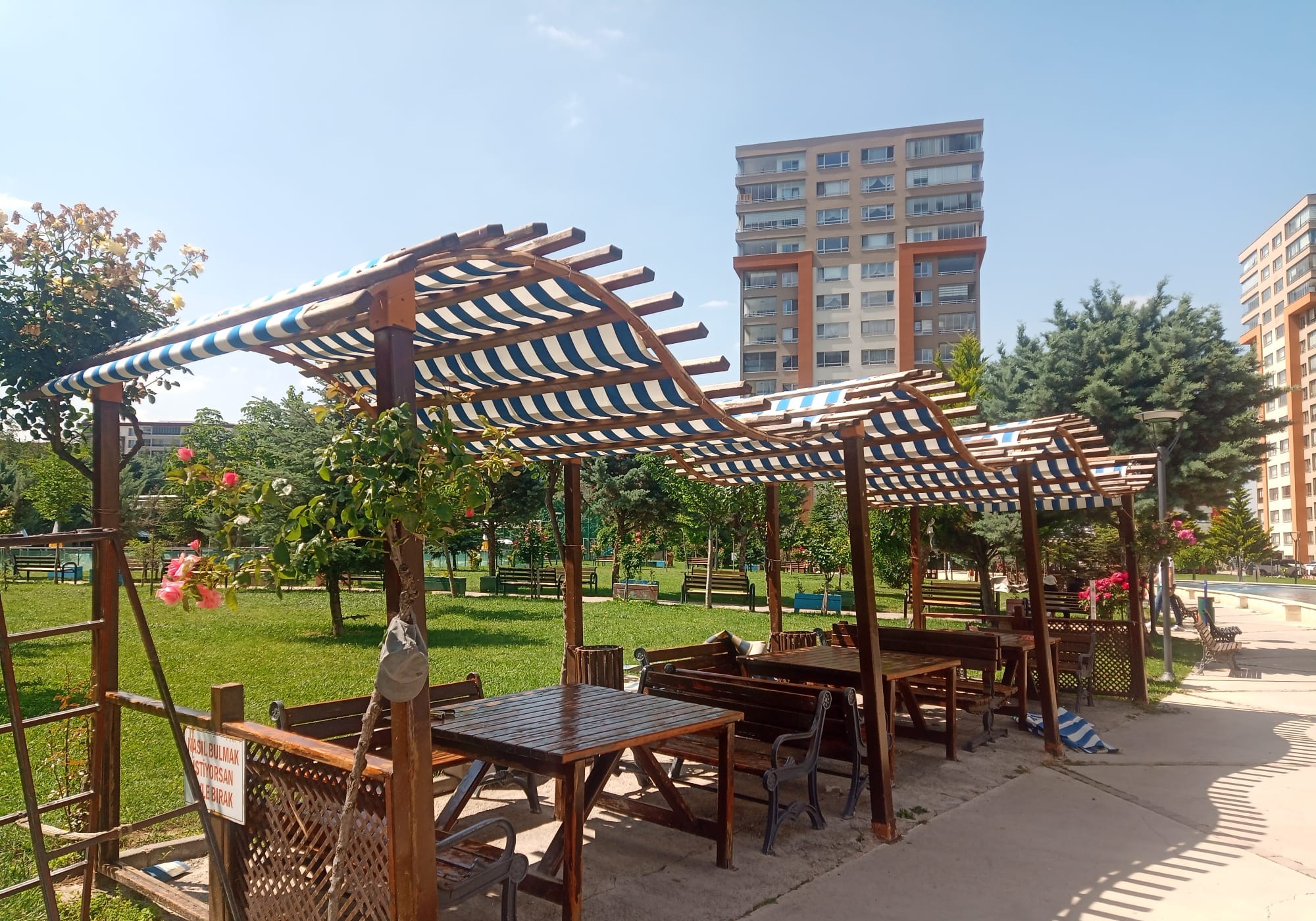 Pergola Tente Sistemi Park Alanı