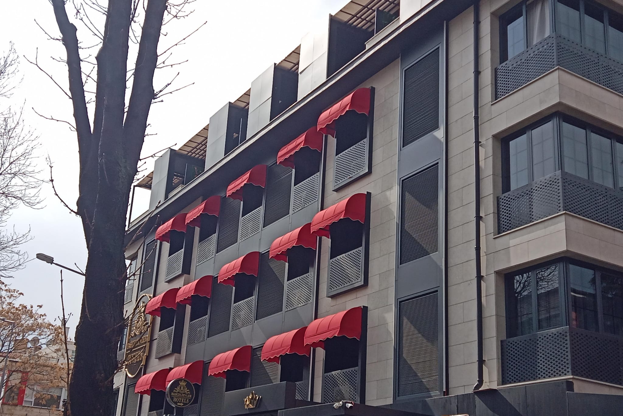 Otel Balkon Tente Uygulamaları